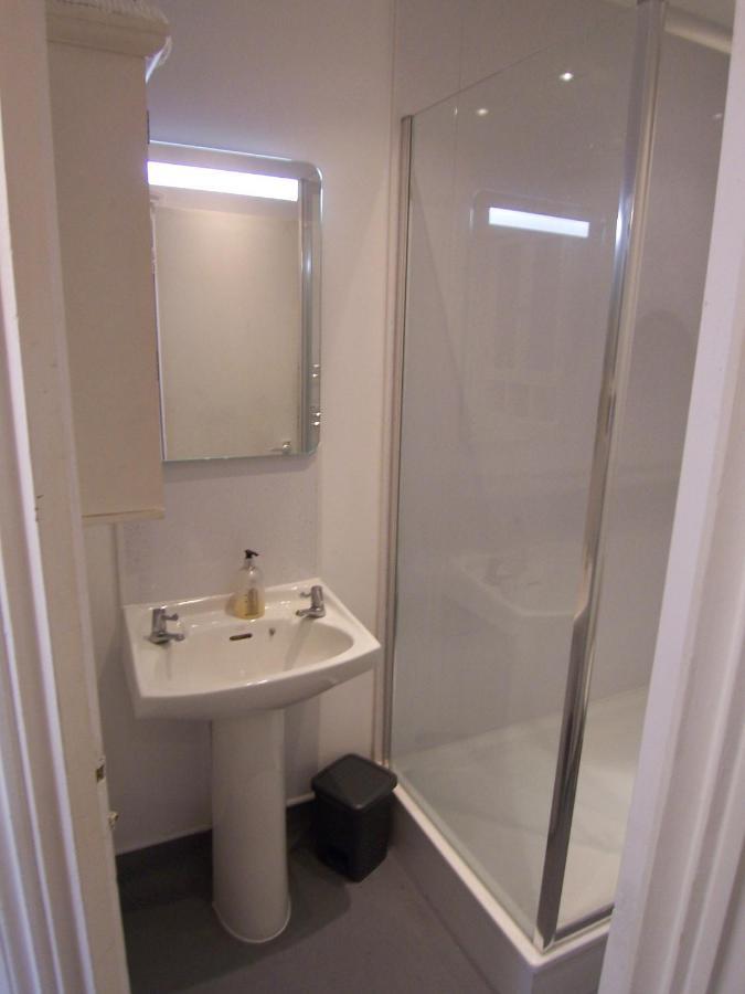 63B Willesden Lane Two Bed Apartment London Bagian luar foto